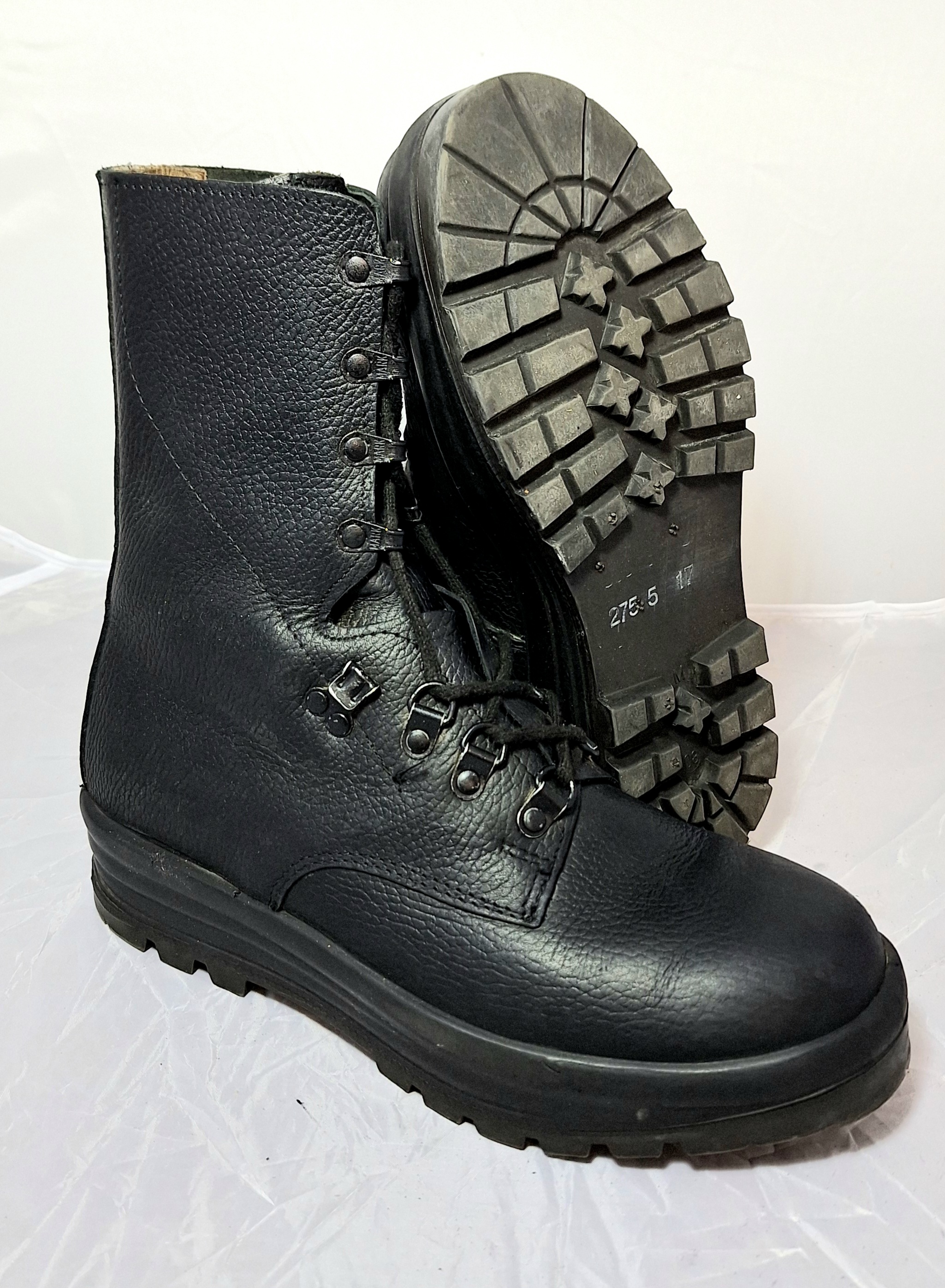 ~14 Kampfstiefel Schweizer Armee MINERVA Gr. 42 Stiefel Herren Leder